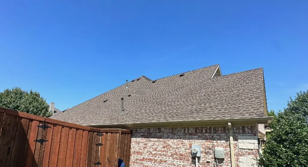 Completed roof replacement project in Palmdale